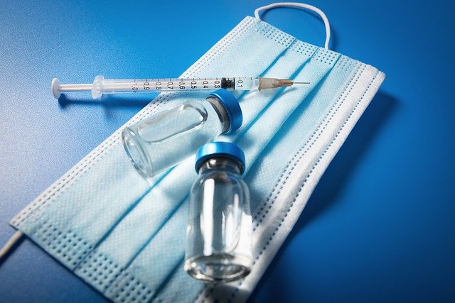Greg Abbott still won’t call on lawmakers to ban vaccine mandates